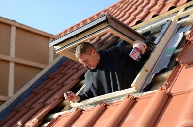 Pose de fenêtres de toit Velux à Mackwiller